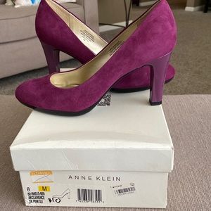 Ann Klein purple suede pumps.